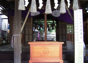 日本古来の「からくり」を使った賽銭箱