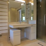 東京のオーダー家具ユウキが作ったあかるく広々とした洗面室