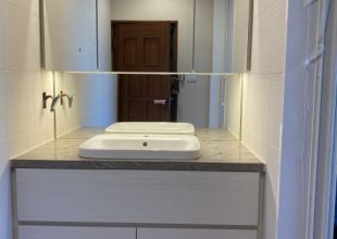 オーダー家具 三面鏡収納 ＋ 洗面台