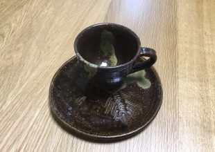 北川八郎様の器でコーヒーをいただきました。