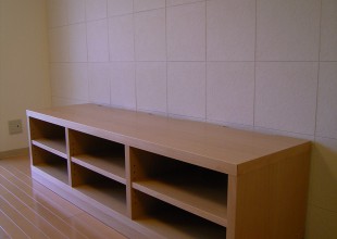 オーダー家具 配線溜りを解消するテレビボード