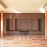 東京のオーダー家具ユウキが作った幅7ｍのリビングボード+仏壇収納