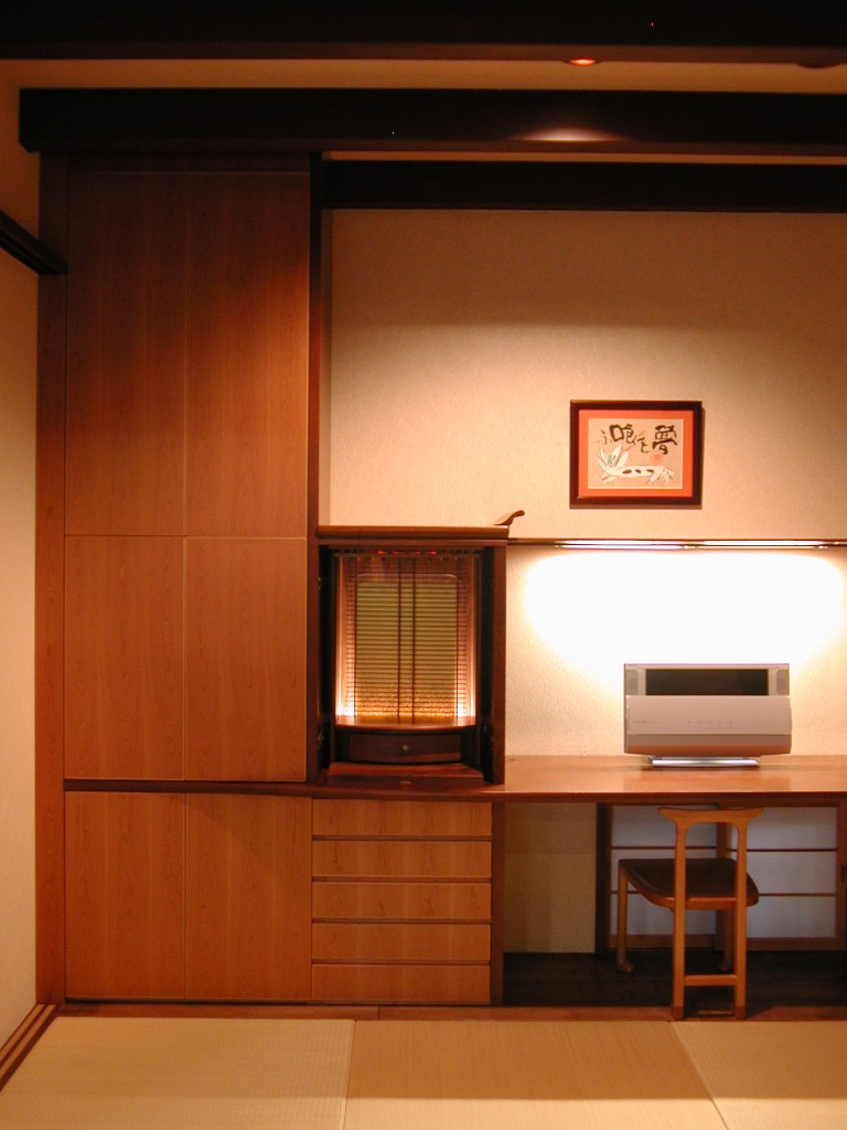 日本建築を凝縮させた和室収納家具[2]