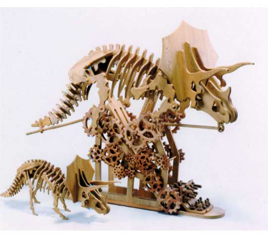 東京のオーダー家具屋の作る動く恐竜