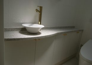 洗面・トイレ収納 白塗装の手洗い収納